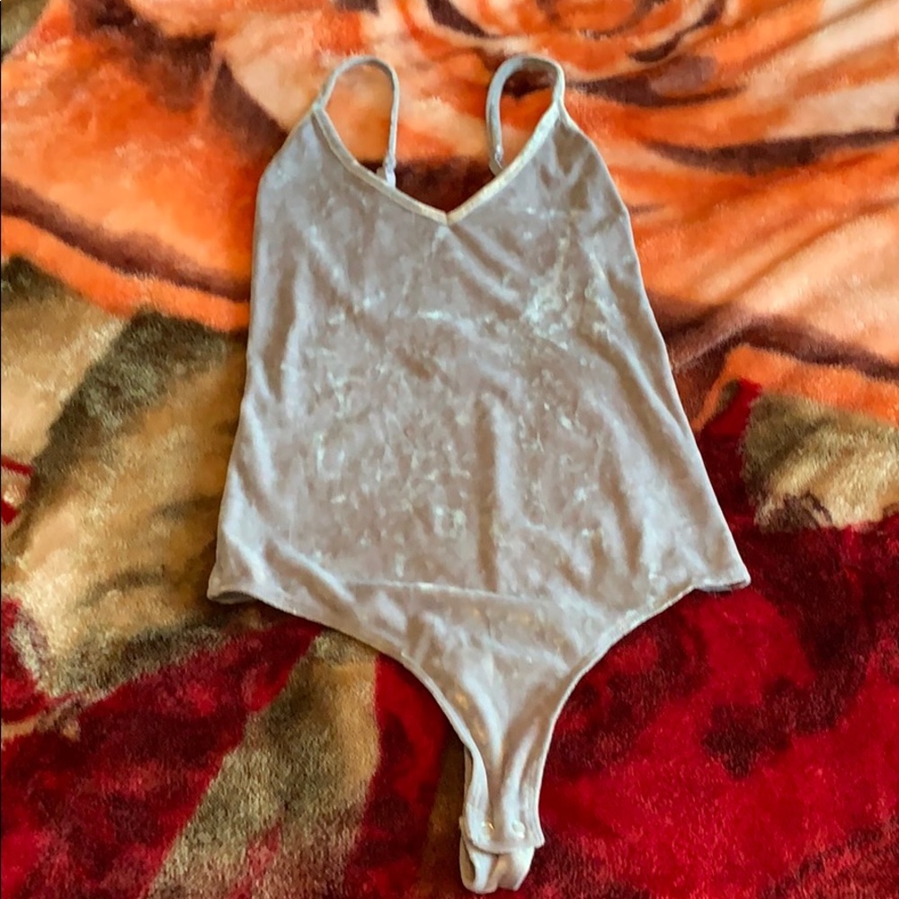 New express velvet bodysuit size small